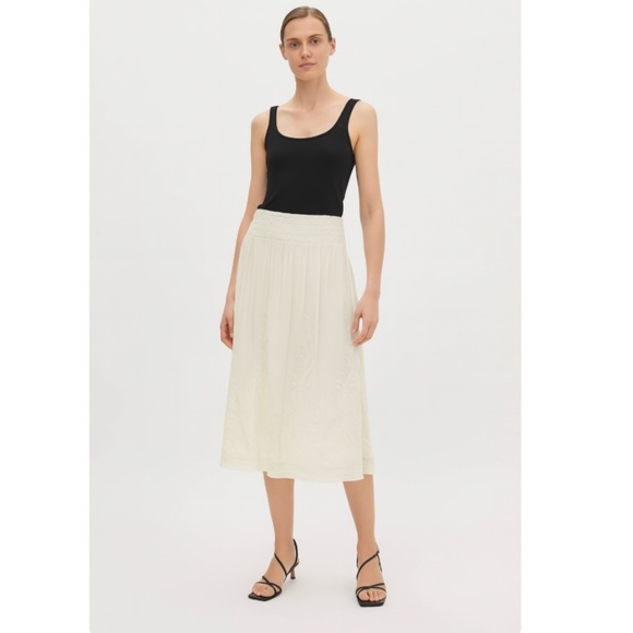 Massimo Dutti Mulberry Silk Embroidered Cream Midi A-Line Skirt Size 40 - Picture 1 of 11